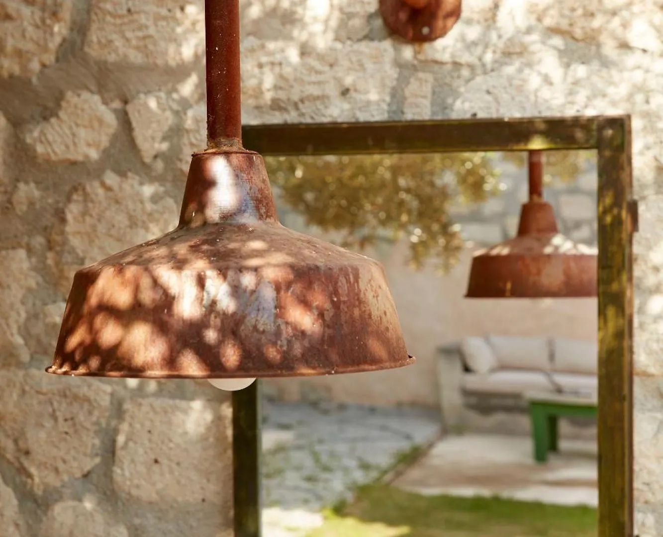 Sunset No 23 Alacati - An Oasis In The Center Of The Village